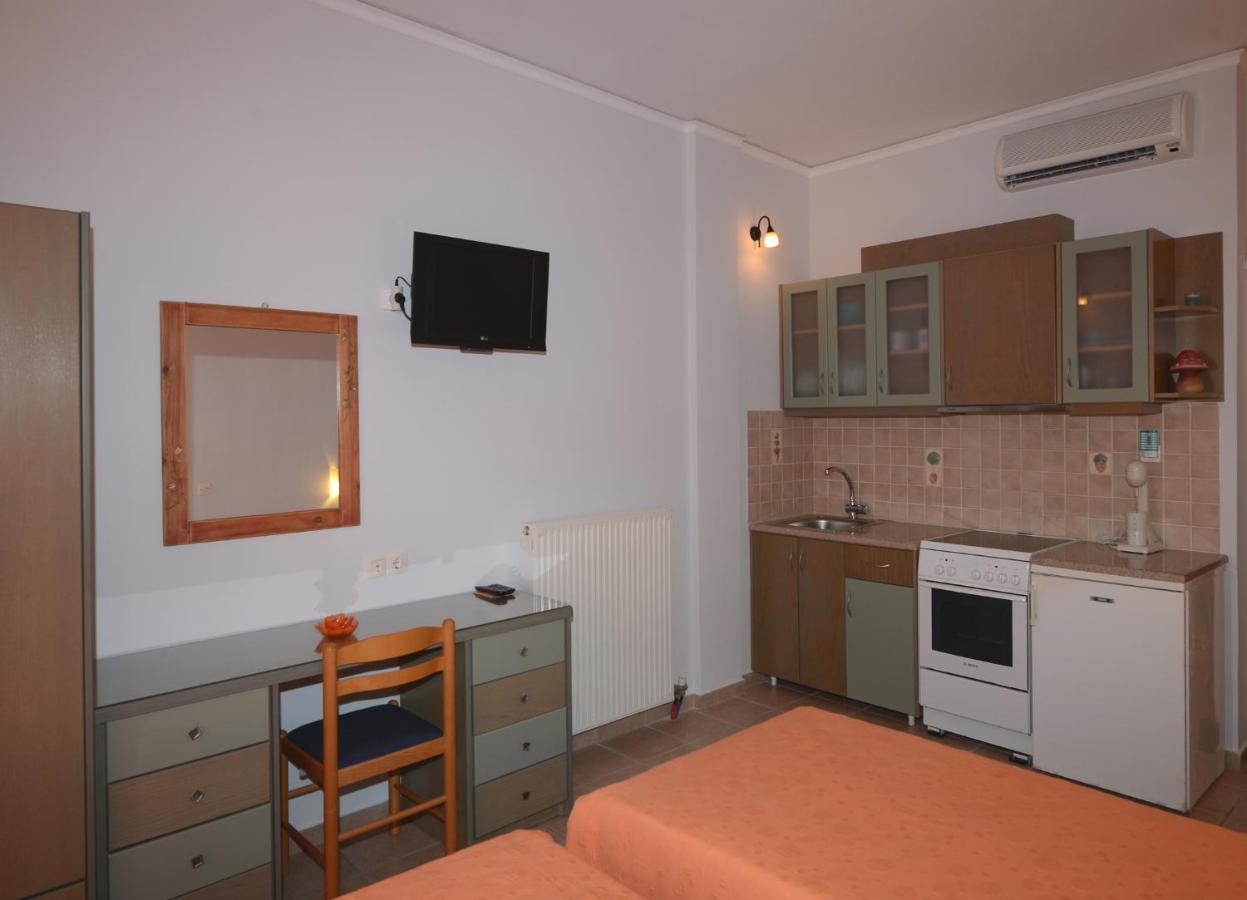 Konstantza Studios And Apartments Ermoupoli Exterior foto