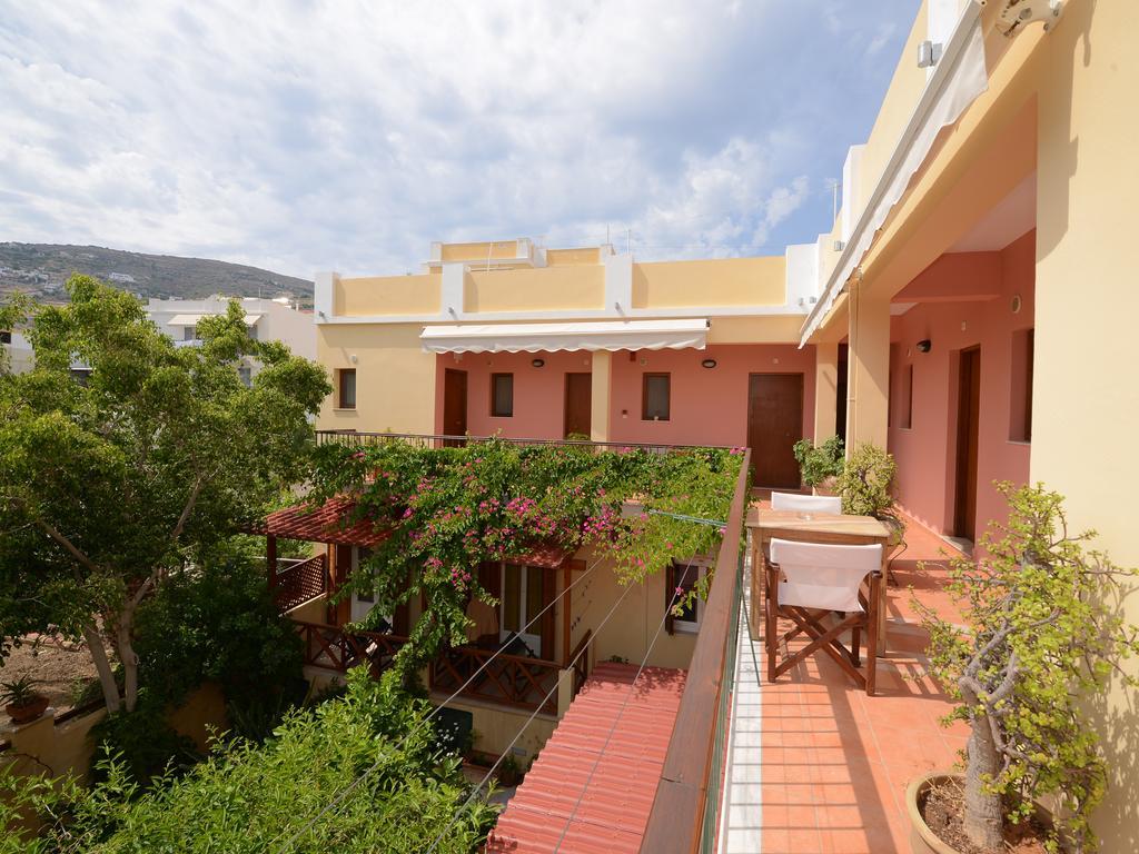 Konstantza Studios And Apartments Ermoupoli Exterior foto