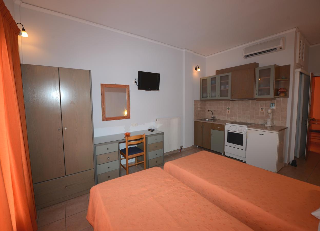 Konstantza Studios And Apartments Ermoupoli Exterior foto