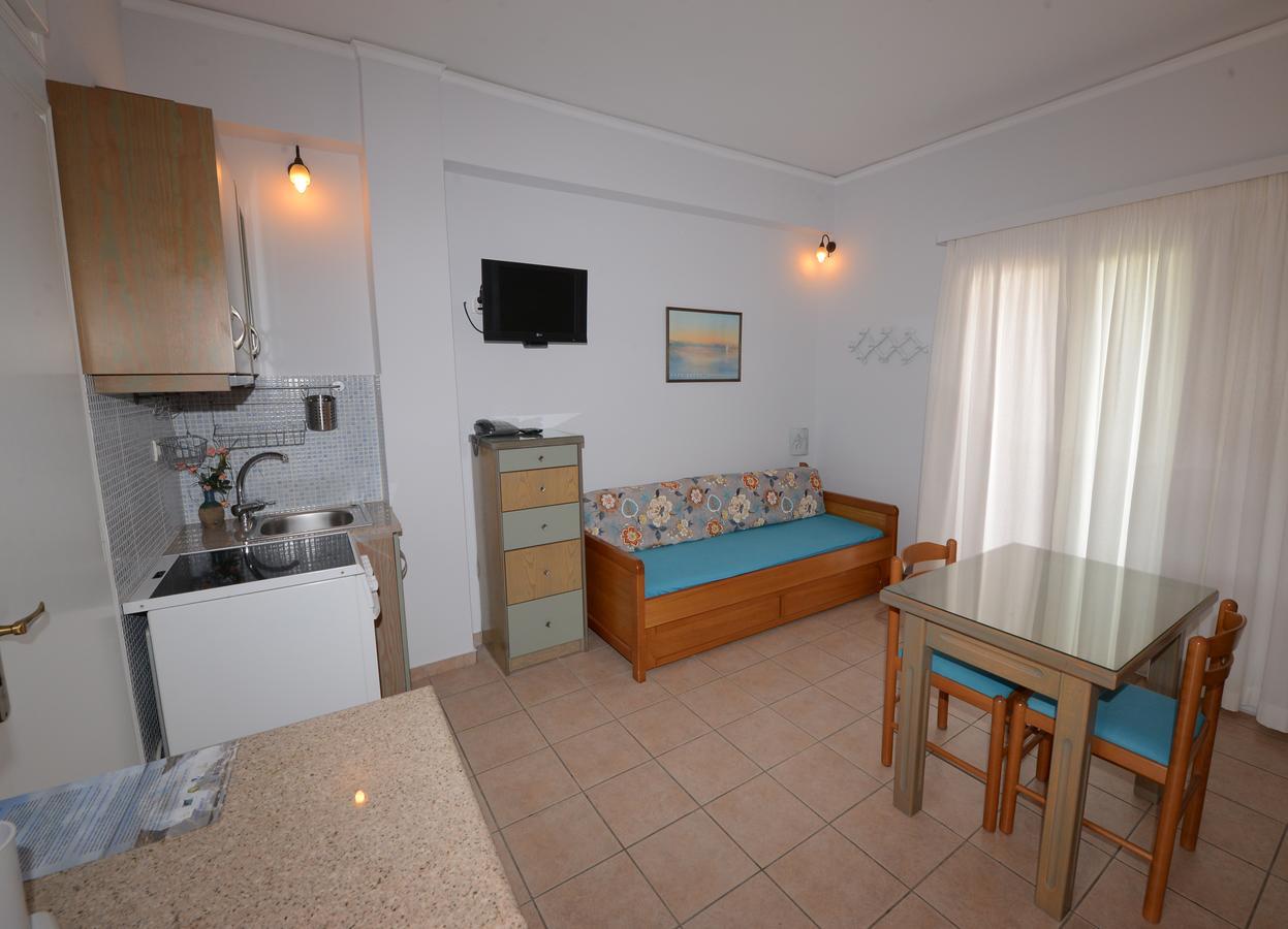 Konstantza Studios And Apartments Ermoupoli Exterior foto