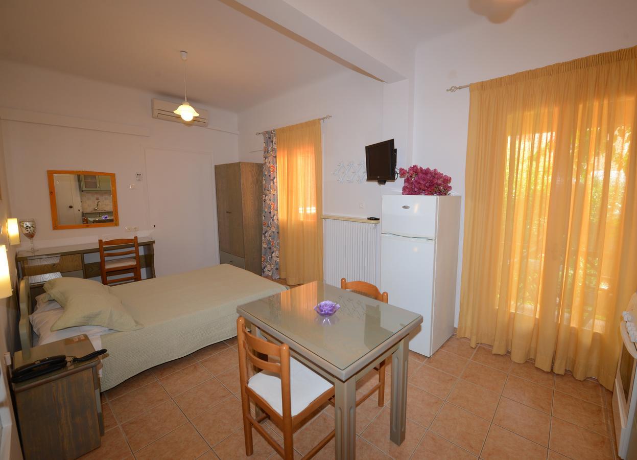 Konstantza Studios And Apartments Ermoupoli Exterior foto